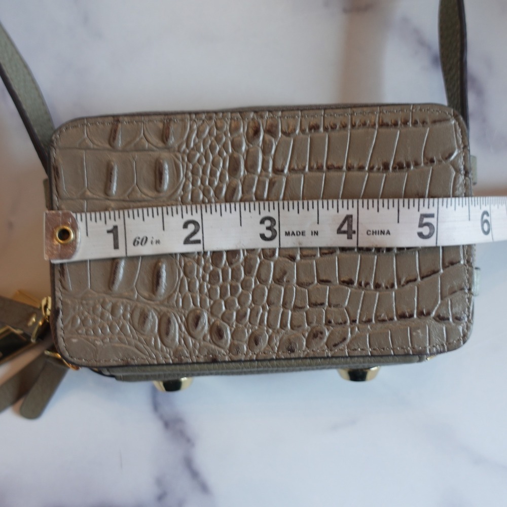 G.I.L.I. Genuine Leather Crocodile Embossed Crossbody Wallet Micro Mini Bag Gray - Picture 10 of 13